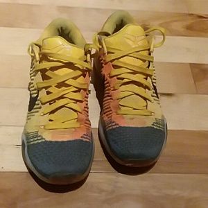Kobe 10